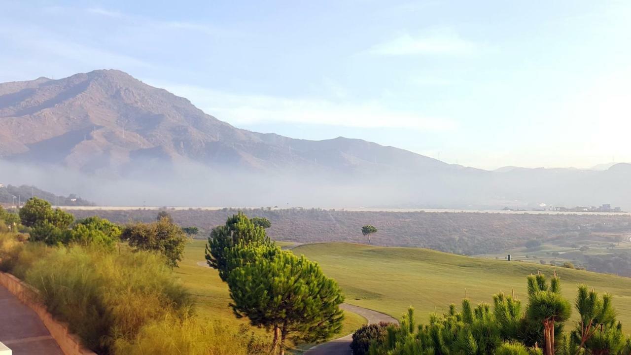 אסטפונה Penthouse Sea View - Valle Romano Golf מראה חיצוני תמונה