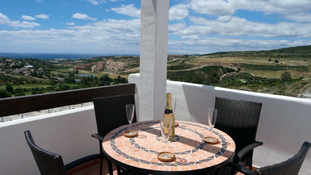 אסטפונה Penthouse Sea View - Valle Romano Golf מראה חיצוני תמונה