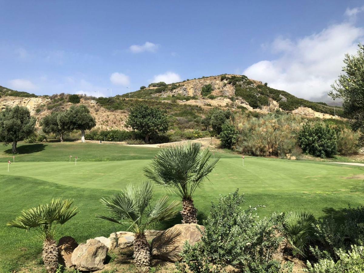 אסטפונה Penthouse Sea View - Valle Romano Golf מראה חיצוני תמונה